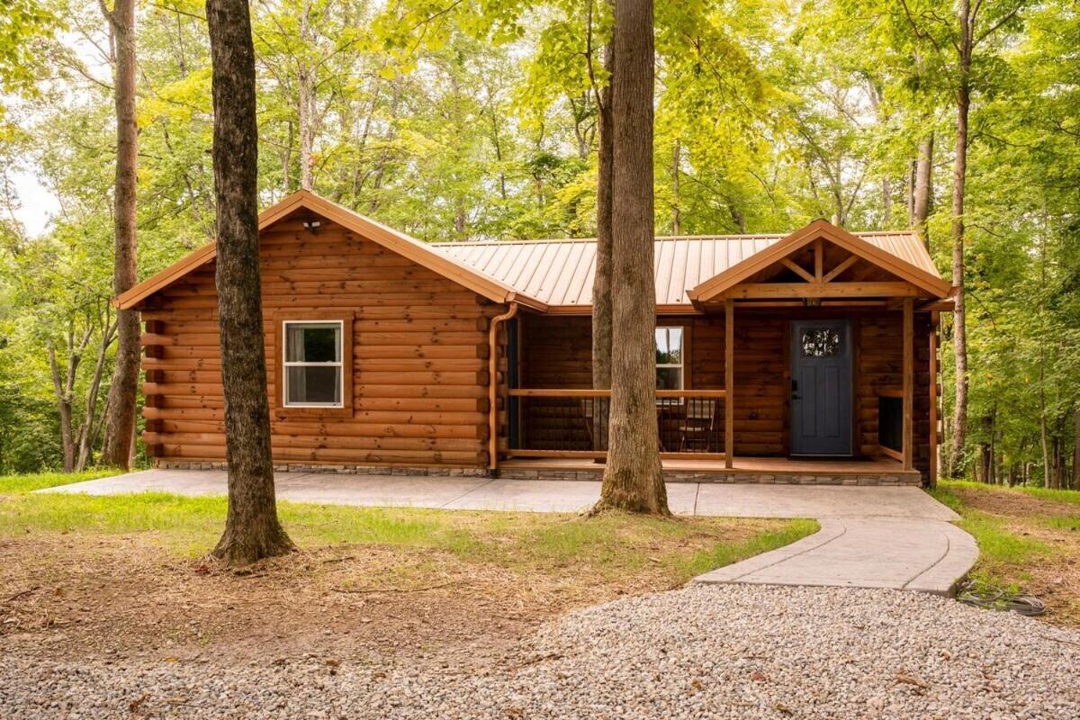 Secluded Wooded Cabin Near The Hocking Hills New Straitsville Exterior photo