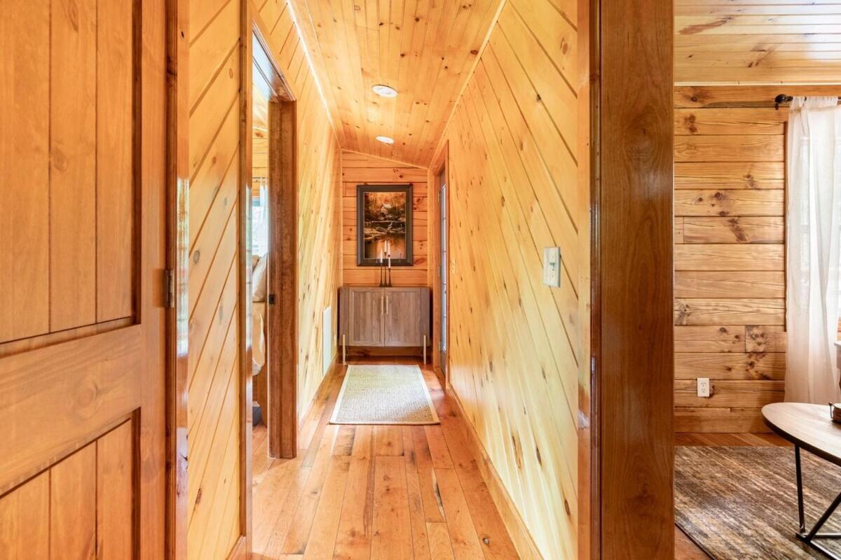 Secluded Wooded Cabin Near The Hocking Hills New Straitsville Exterior photo