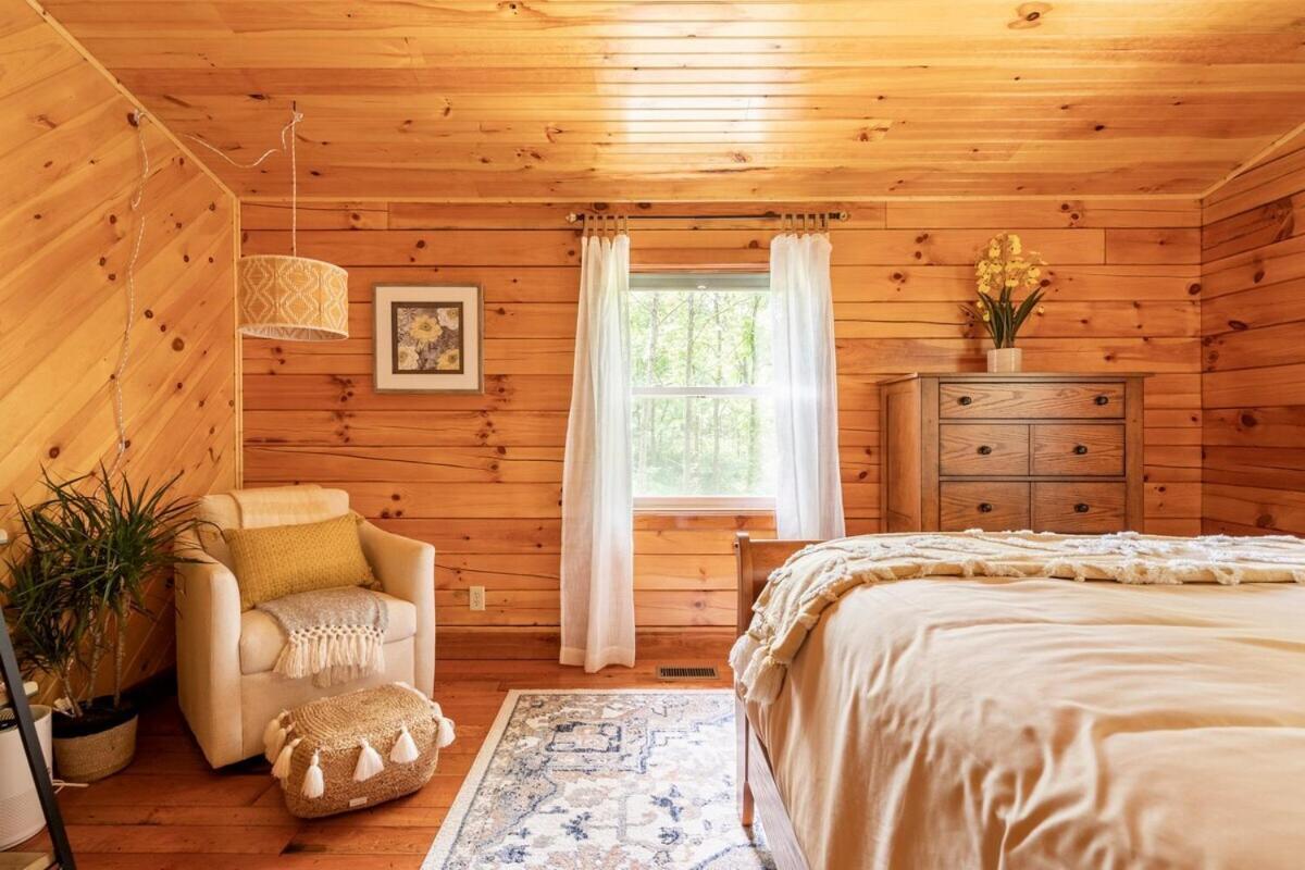 Secluded Wooded Cabin Near The Hocking Hills New Straitsville Exterior photo