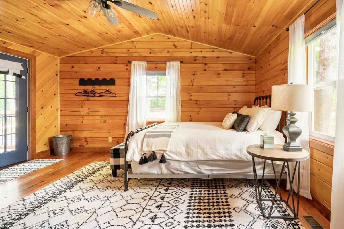 Secluded Wooded Cabin Near The Hocking Hills New Straitsville Exterior photo