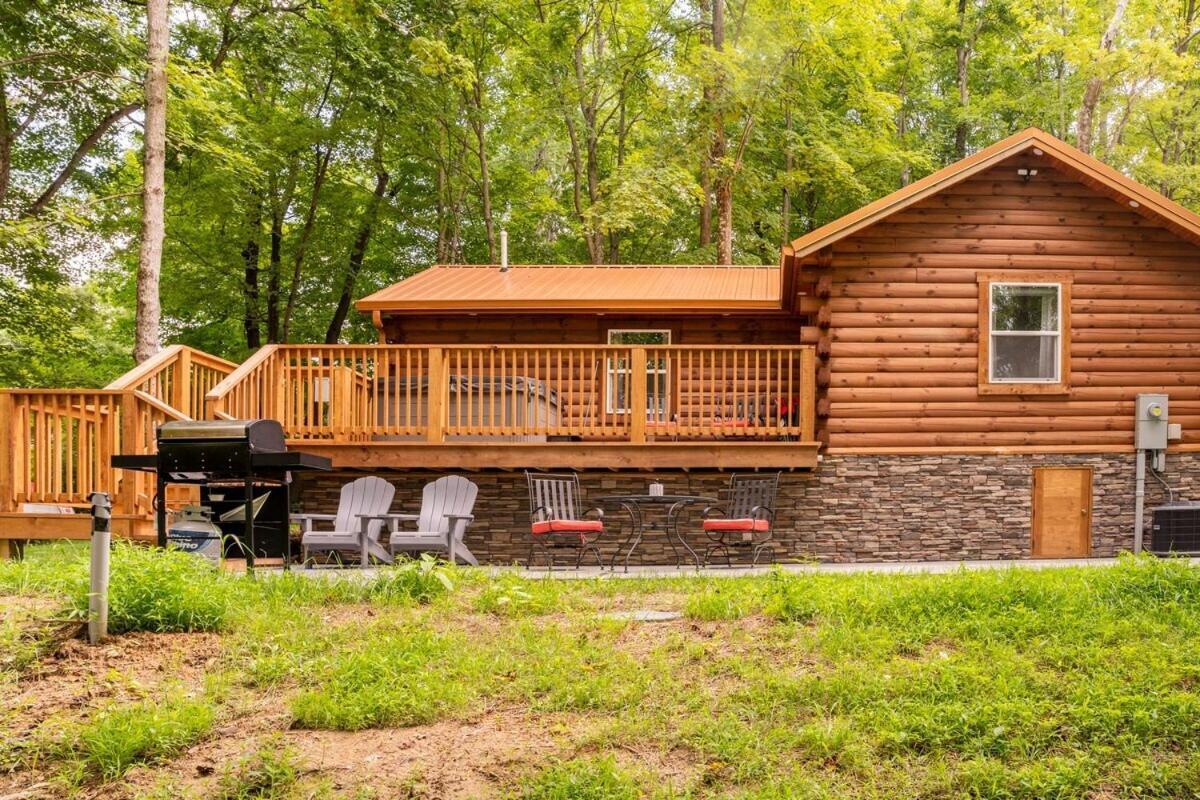 Secluded Wooded Cabin Near The Hocking Hills New Straitsville Exterior photo