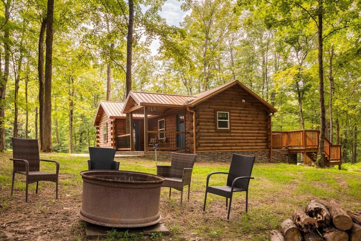 Secluded Wooded Cabin Near The Hocking Hills New Straitsville Exterior photo